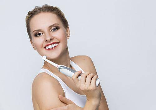 Clean Toothbrush_Healthy Toothbrush